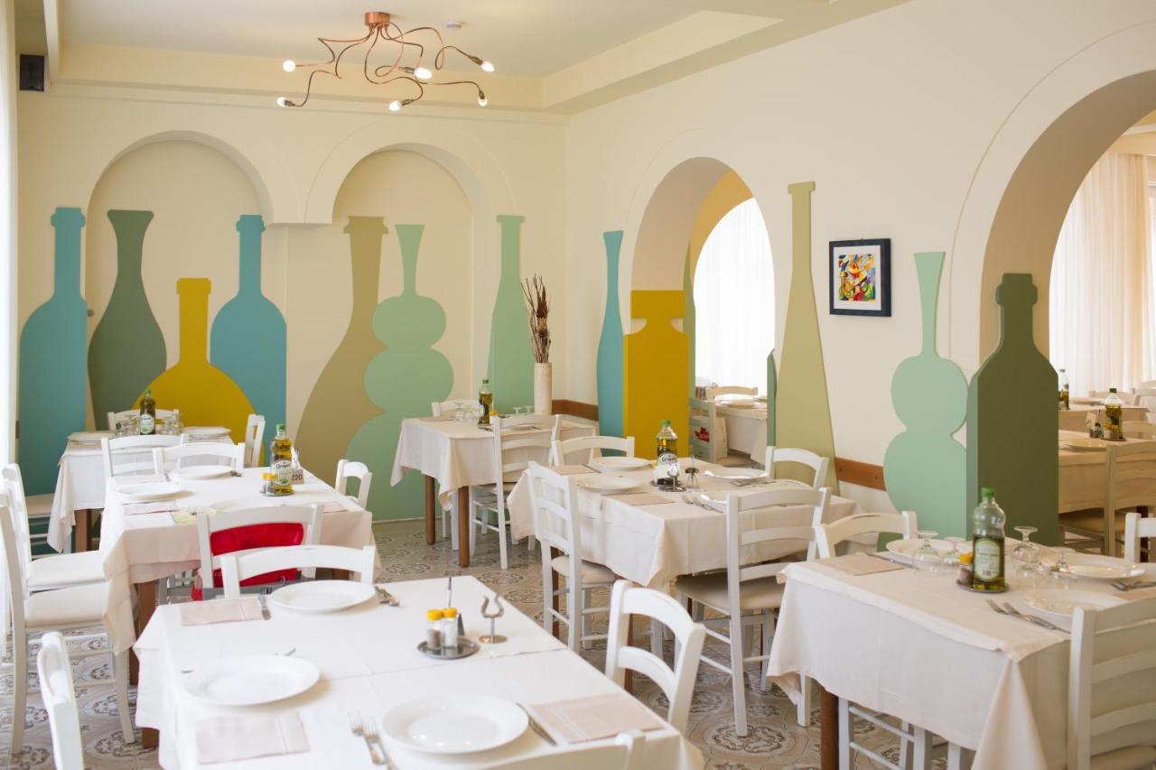 Hotel Trieste تْشيزيناتيكو المظهر الخارجي الصورة